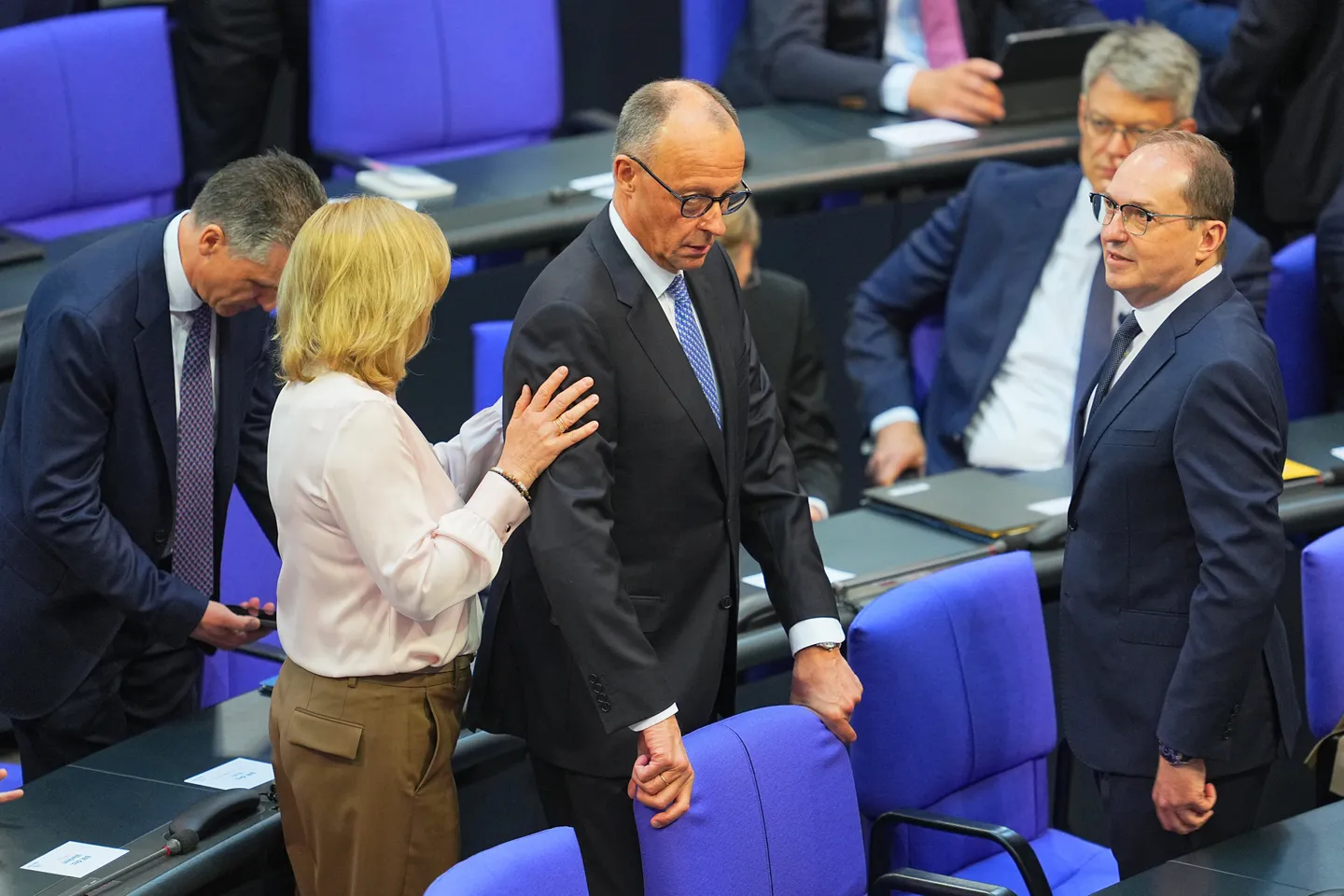 Merz im ersten Wahlgang durchgefallen